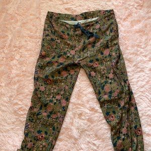 Sundance pants never worn size small